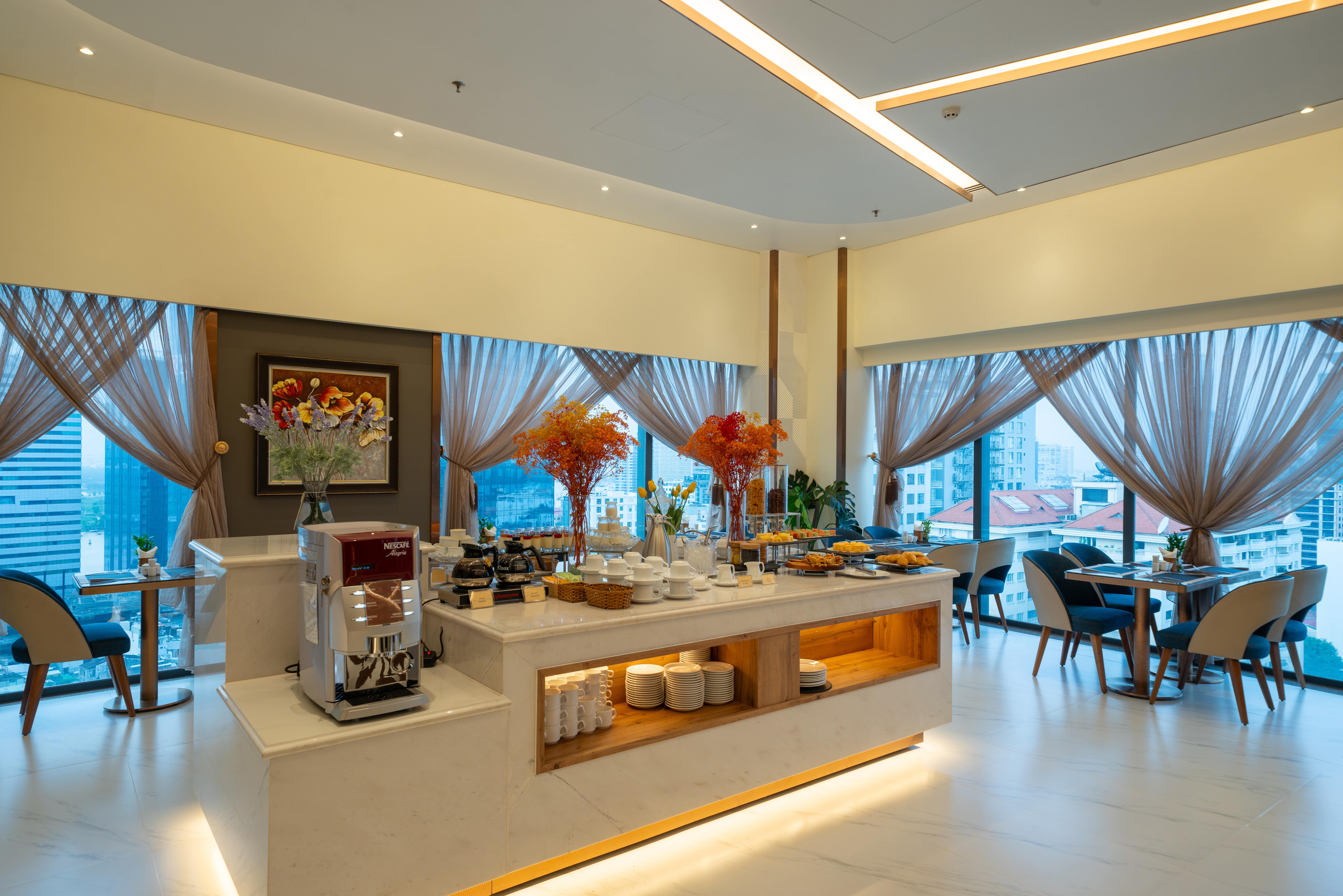 パノラマ　レストラン