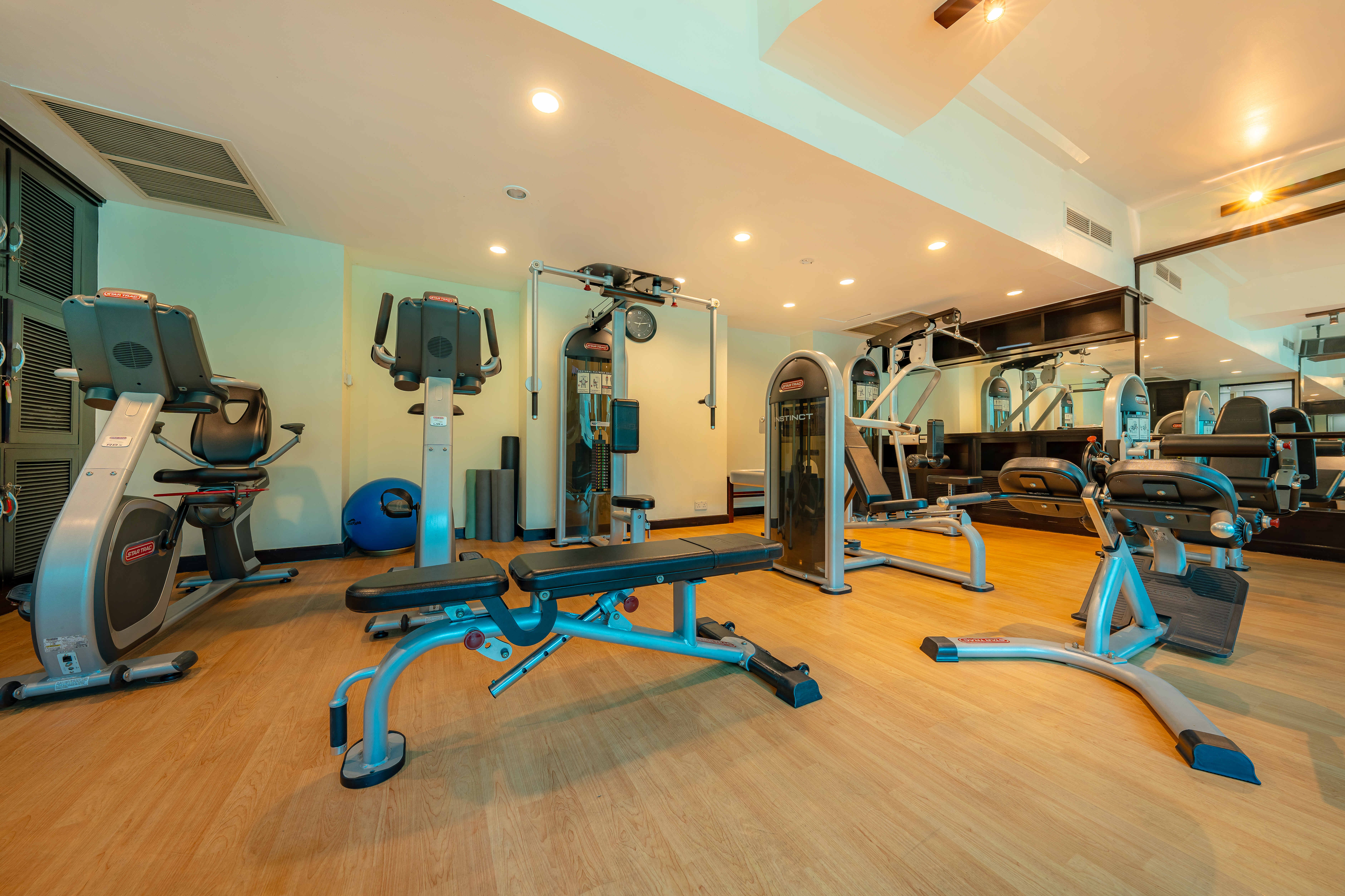 フィットネスルーム