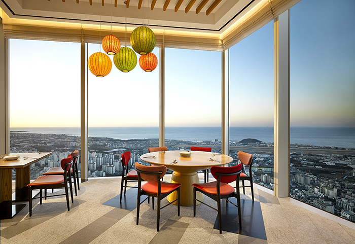 Pocha-interior-sunset 2