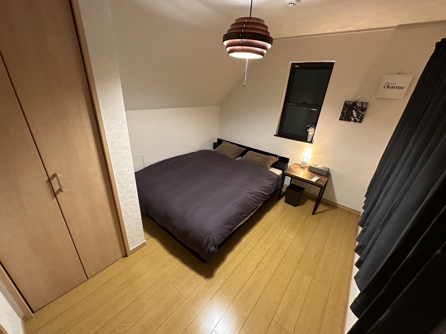 クイーンベットルーム1