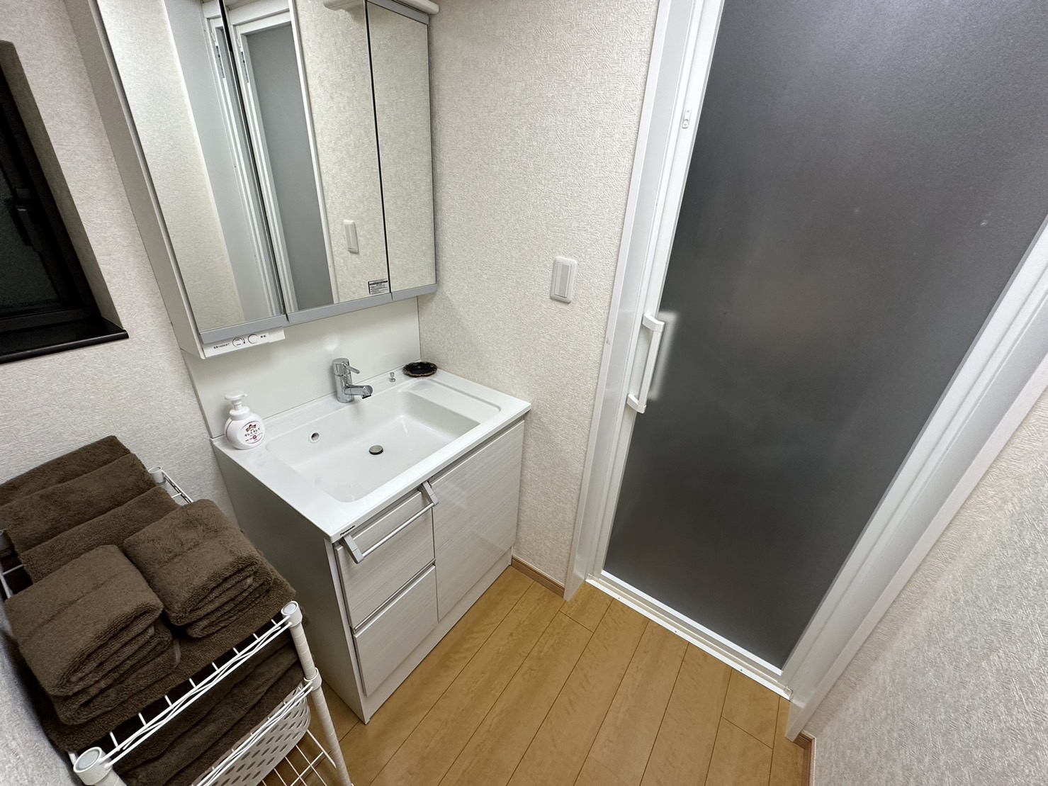 脱衣室　ストックタオル