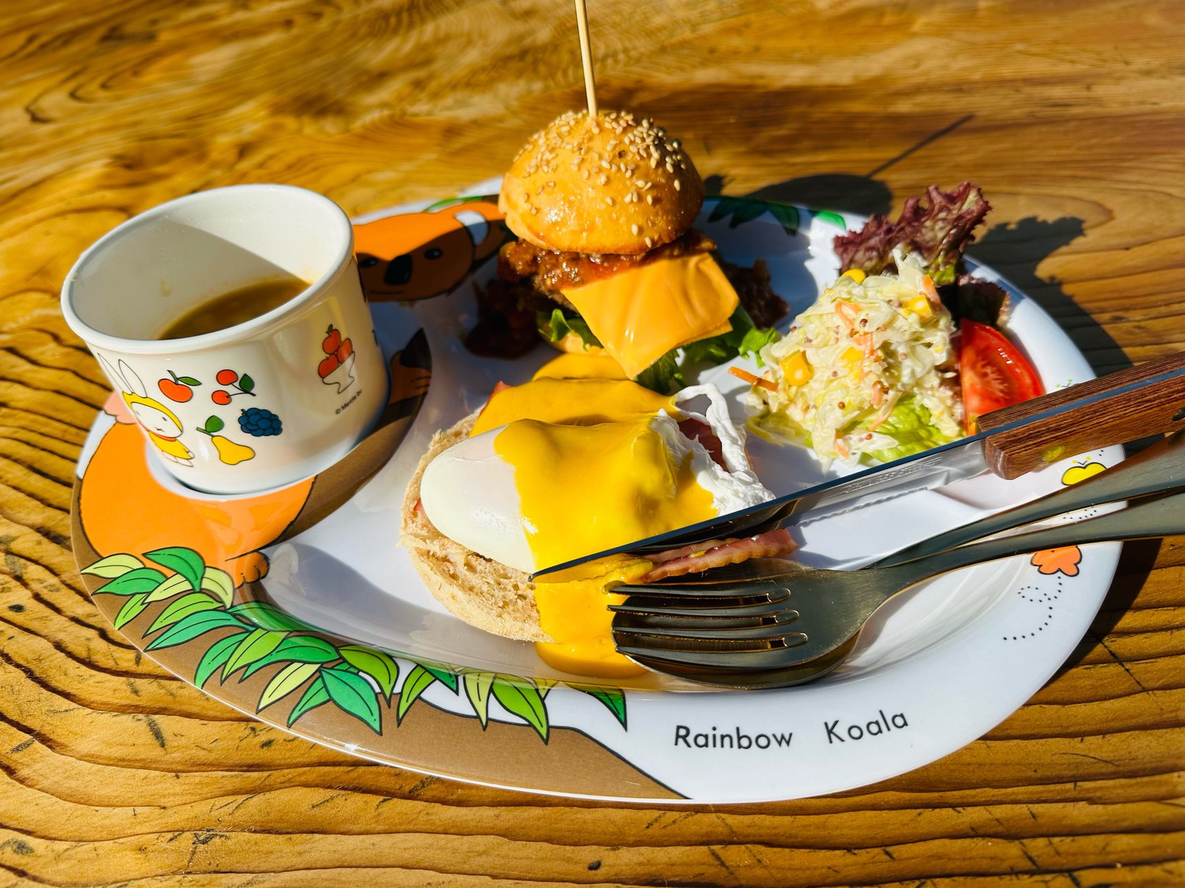 １泊１食(朝食)付：バンズから手作りのジビエハンバーガー／エッグベネディクトの朝食付きプラン