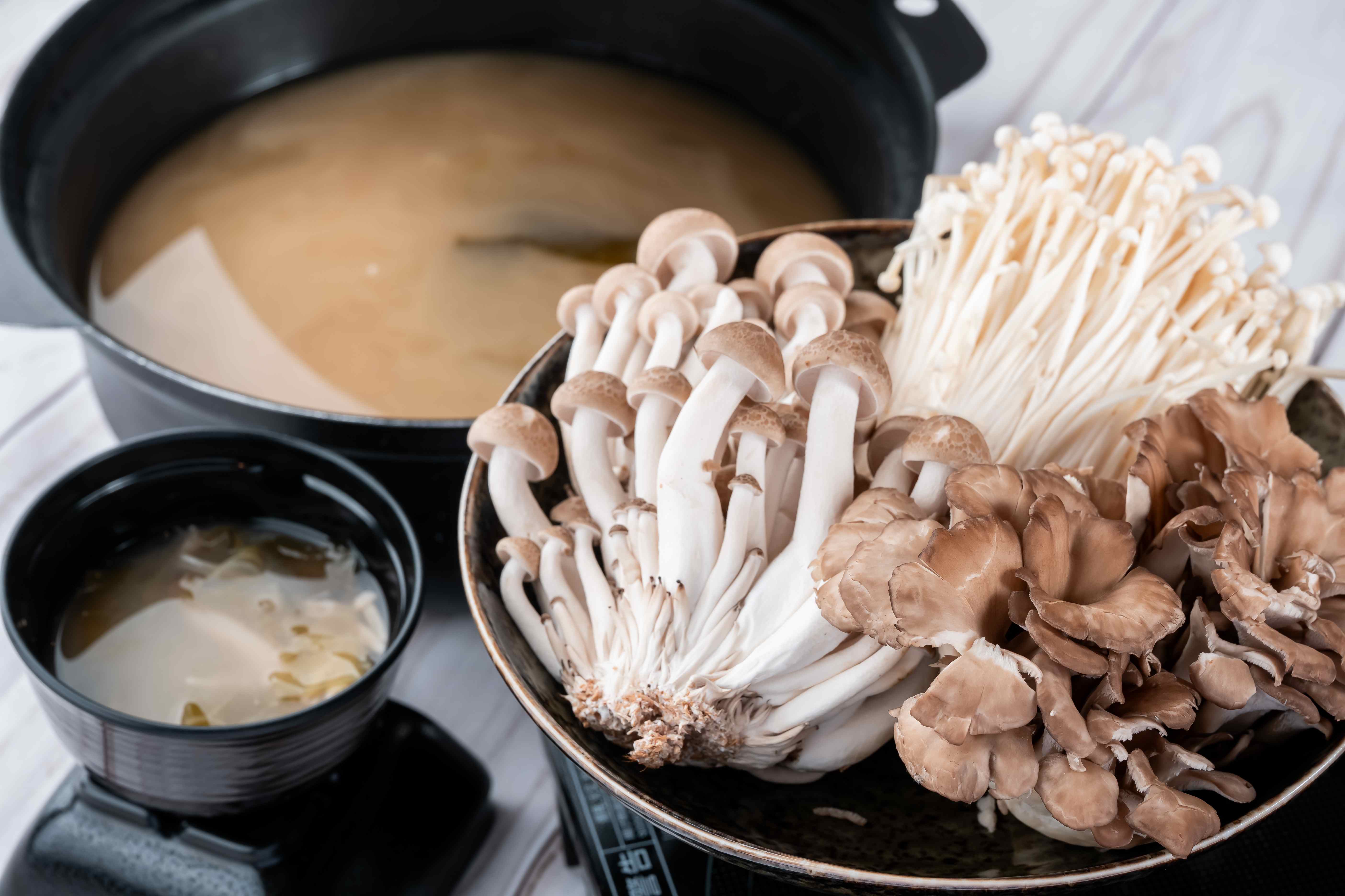 信州産きのこと味噌のお味噌汁