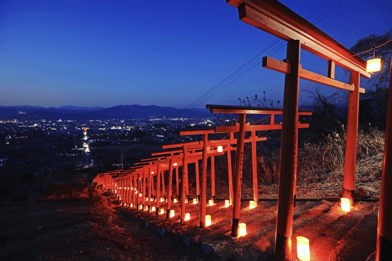 浮羽稲荷神社ライトアップ