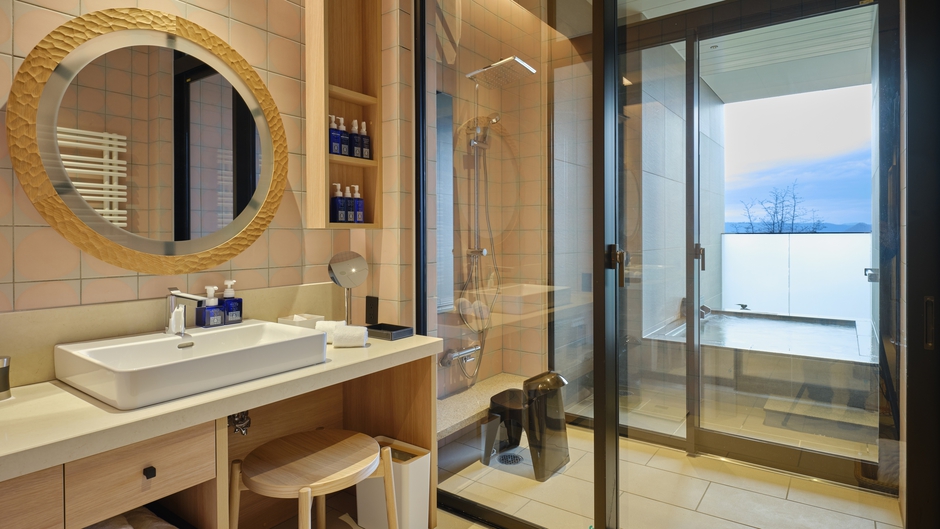 【湖側】温泉露天風呂付ファミリー和洋室・キッズヘブン｜東館　※イメージ