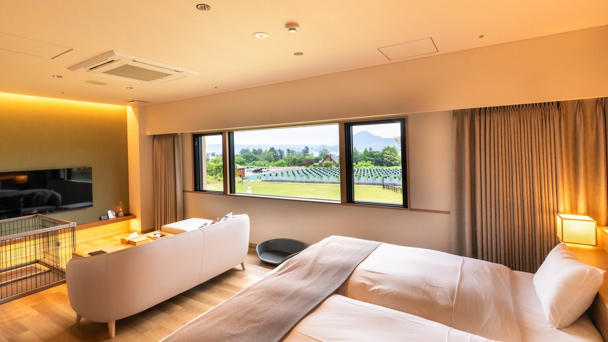 【西館】ワンちゃんルーム＜湖側＞