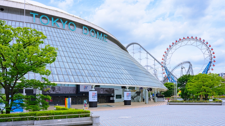 【東京ドーム】東京ドームシティの“顔”とも言える日本初の全天候型多目的スタジアム。