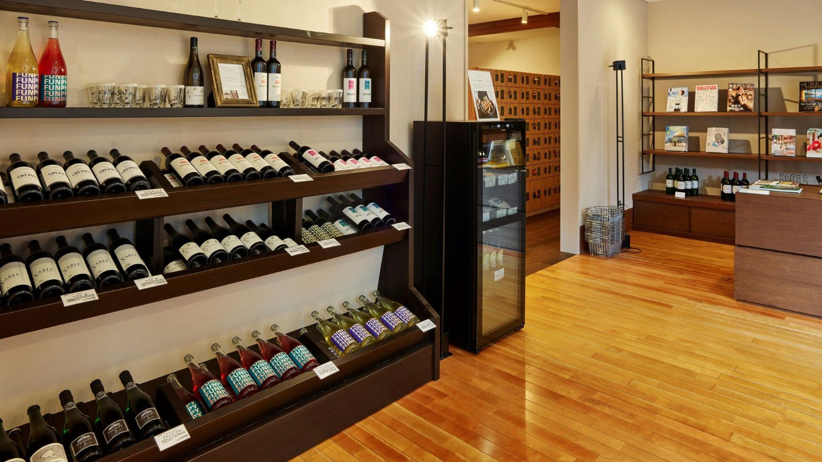 館内ワインショップ