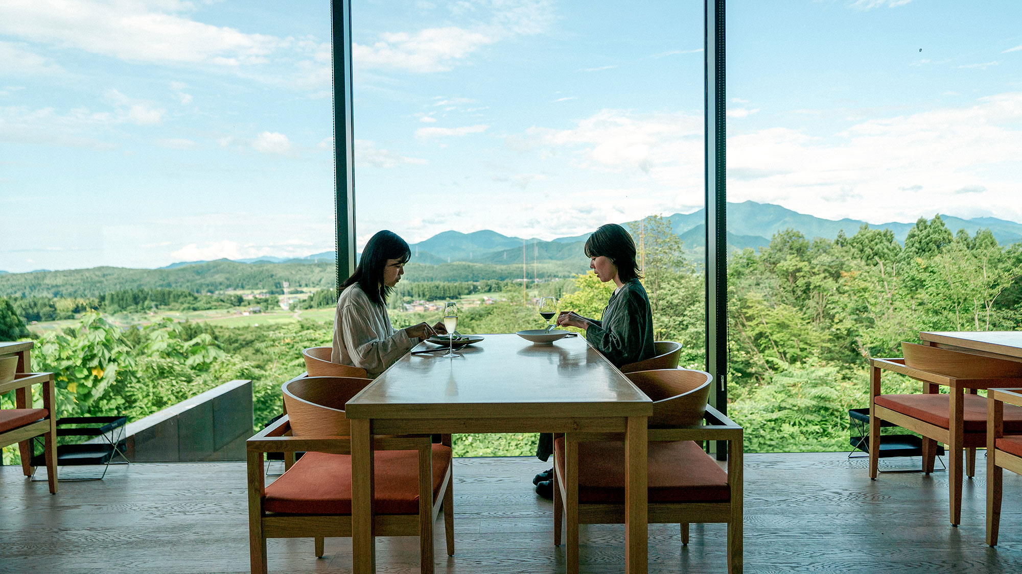 ・【Jurliqueプラン】贅沢なひと時を過ごし、深く癒されるリラックスタイムを※お持ち帰りギフト有