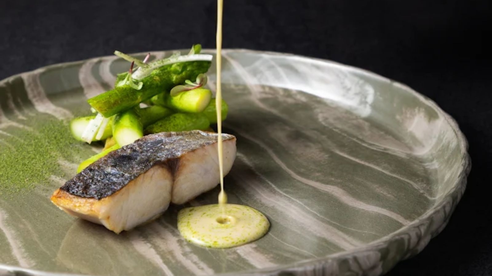 【秋冬割】オープンキッチンレストランで瀬戸内グルメを堪能／ラウンジフリーフロー／夕朝食付