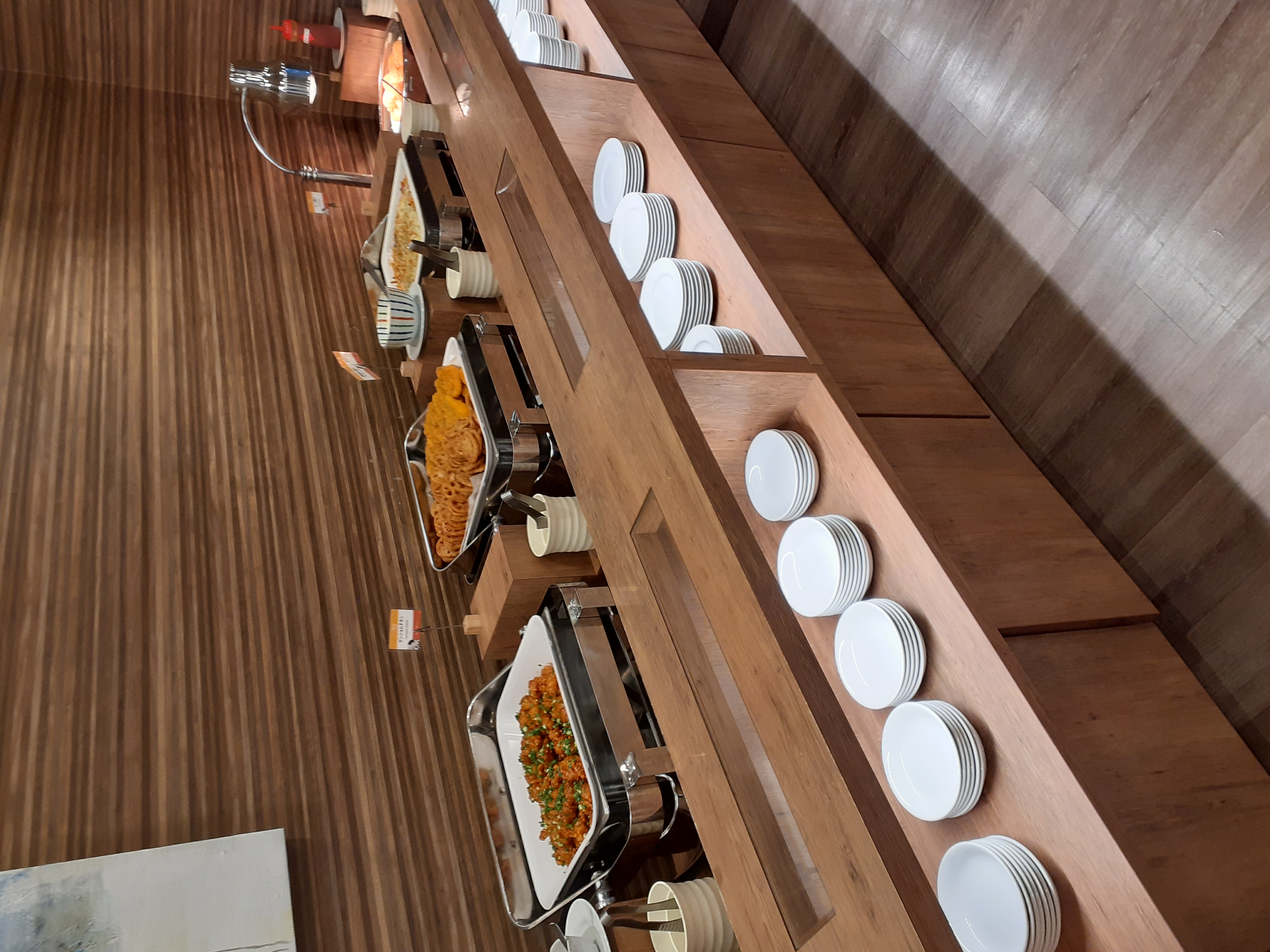 バイキング朝食