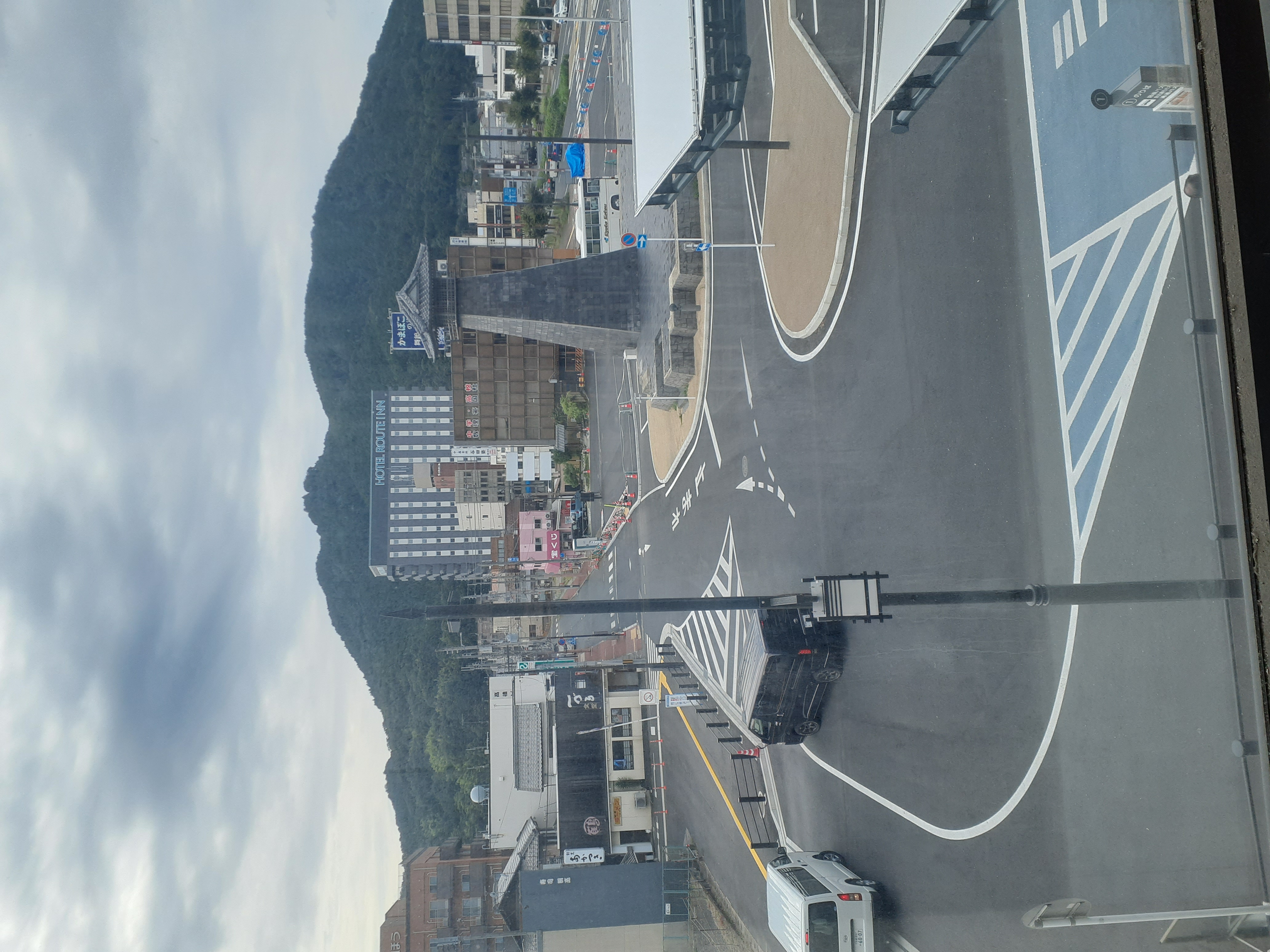 JR西舞鶴駅西口から見えるホテルルートイン京都舞鶴