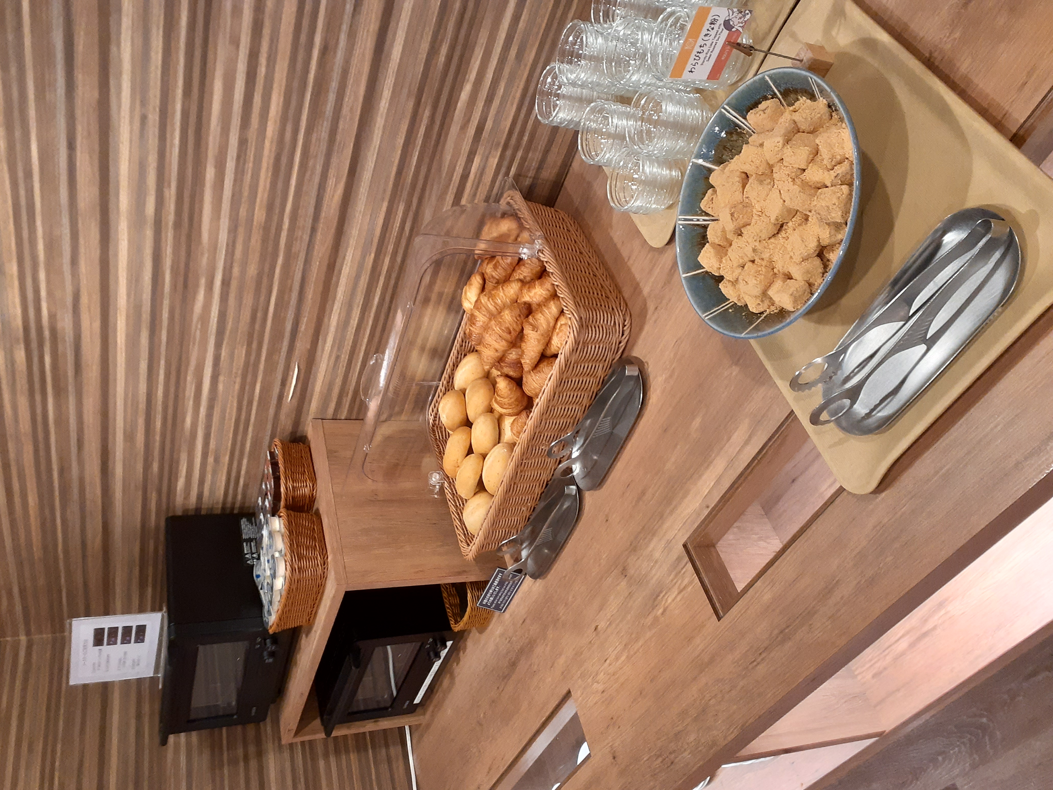 バイキング朝食