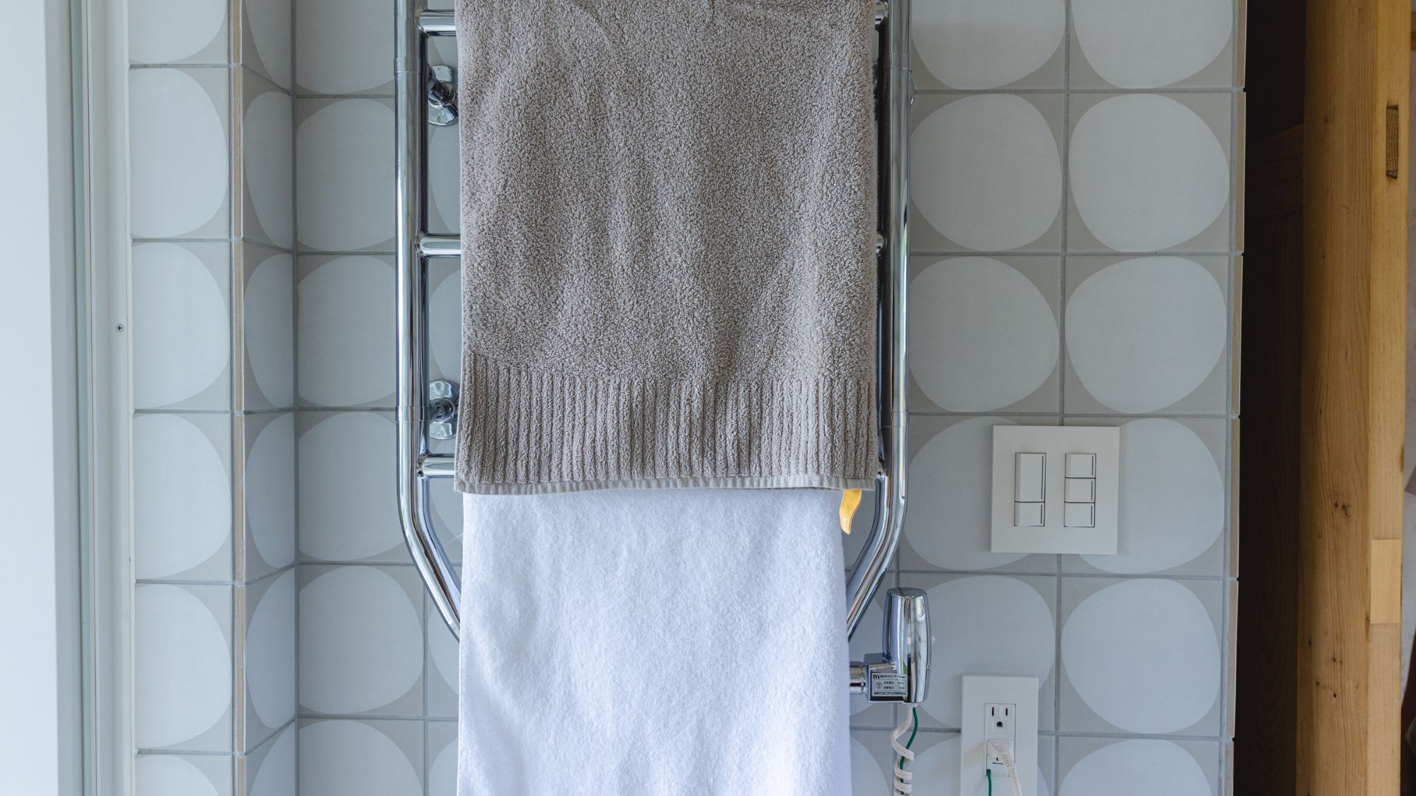 【洗面所】タオルウォーマー完備