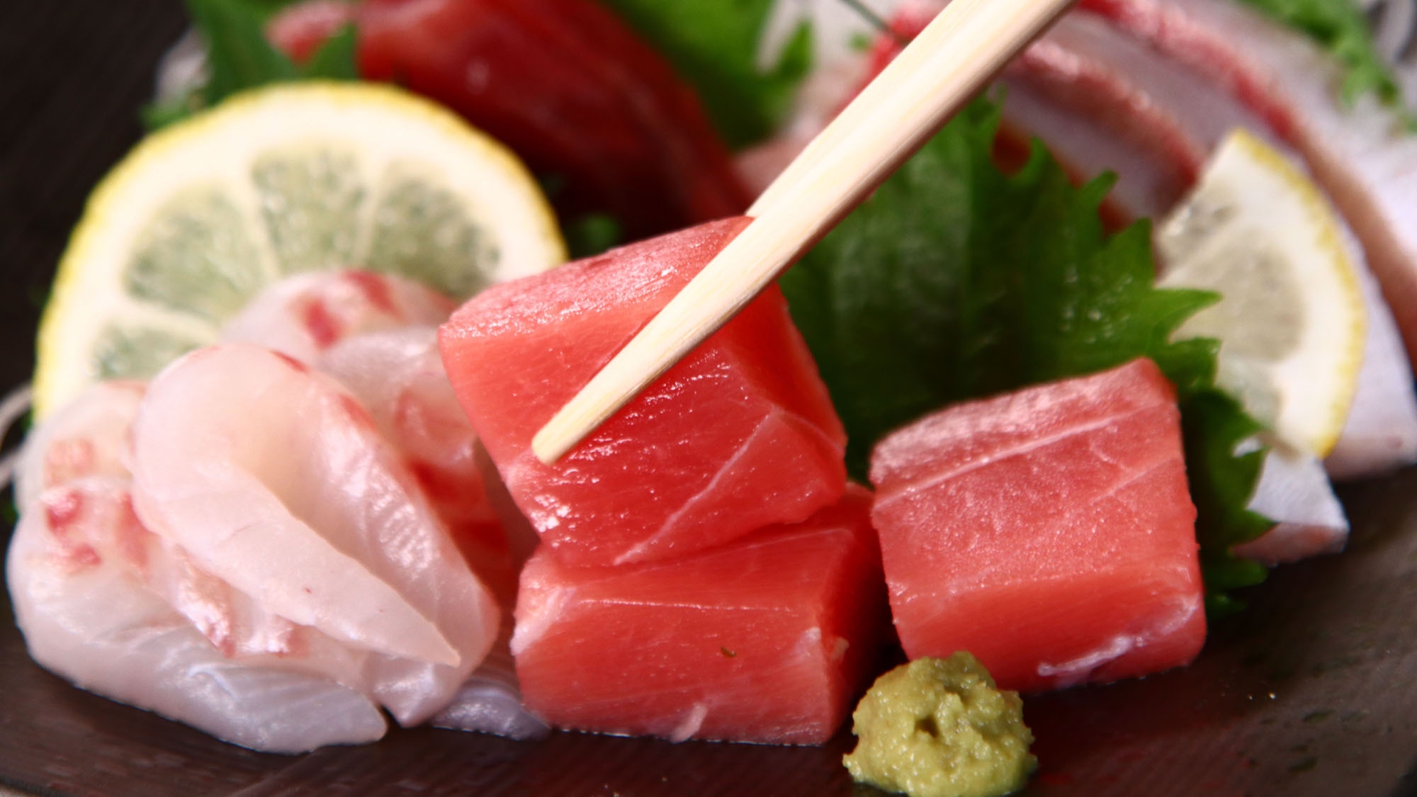 【おかげさまで70周年】限定缶バッジ4個付◆夕食は「定食御膳」！満足感はそのまま、気軽に楽しむ2食付