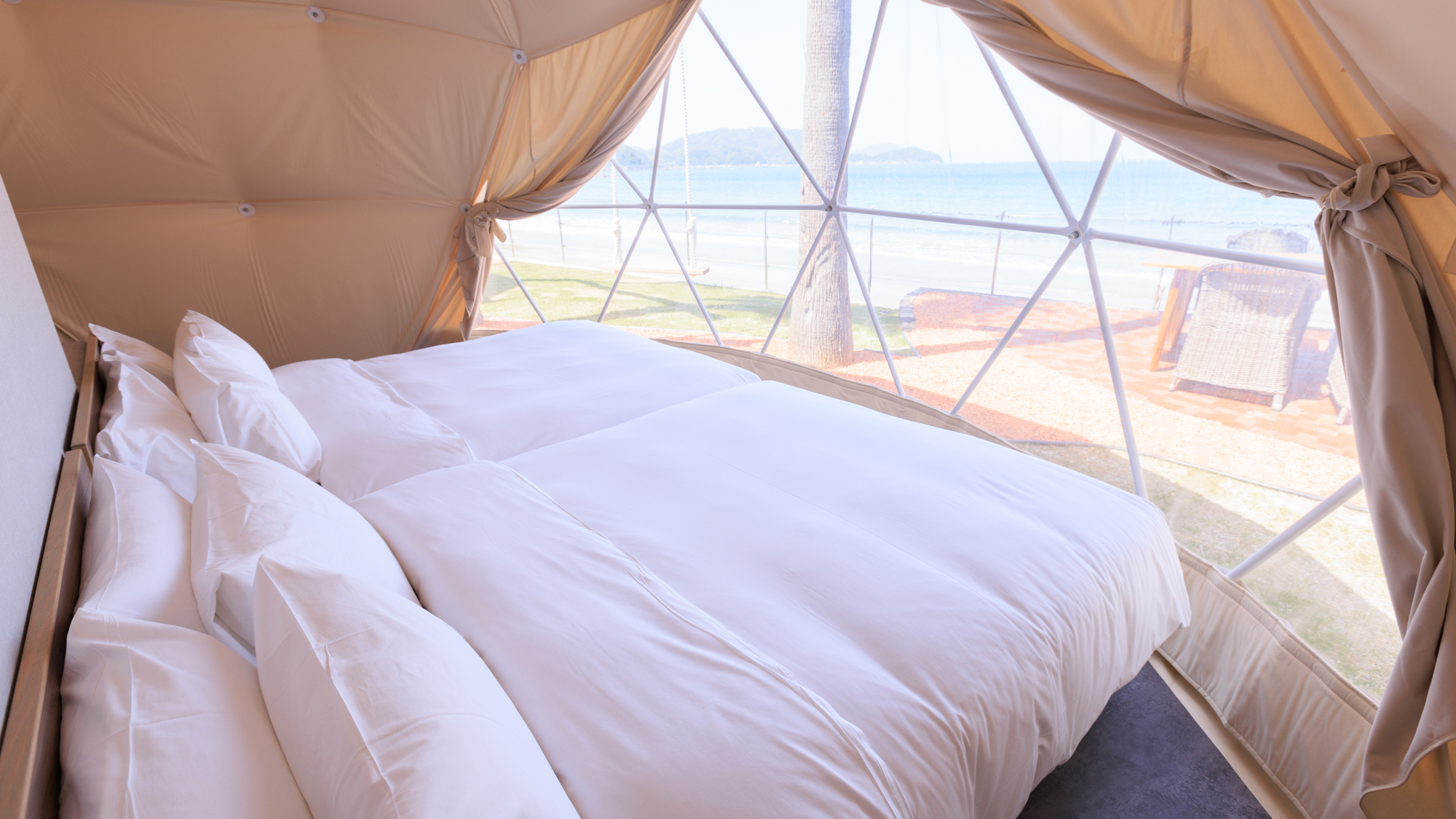 Room_GRDGlamping_2