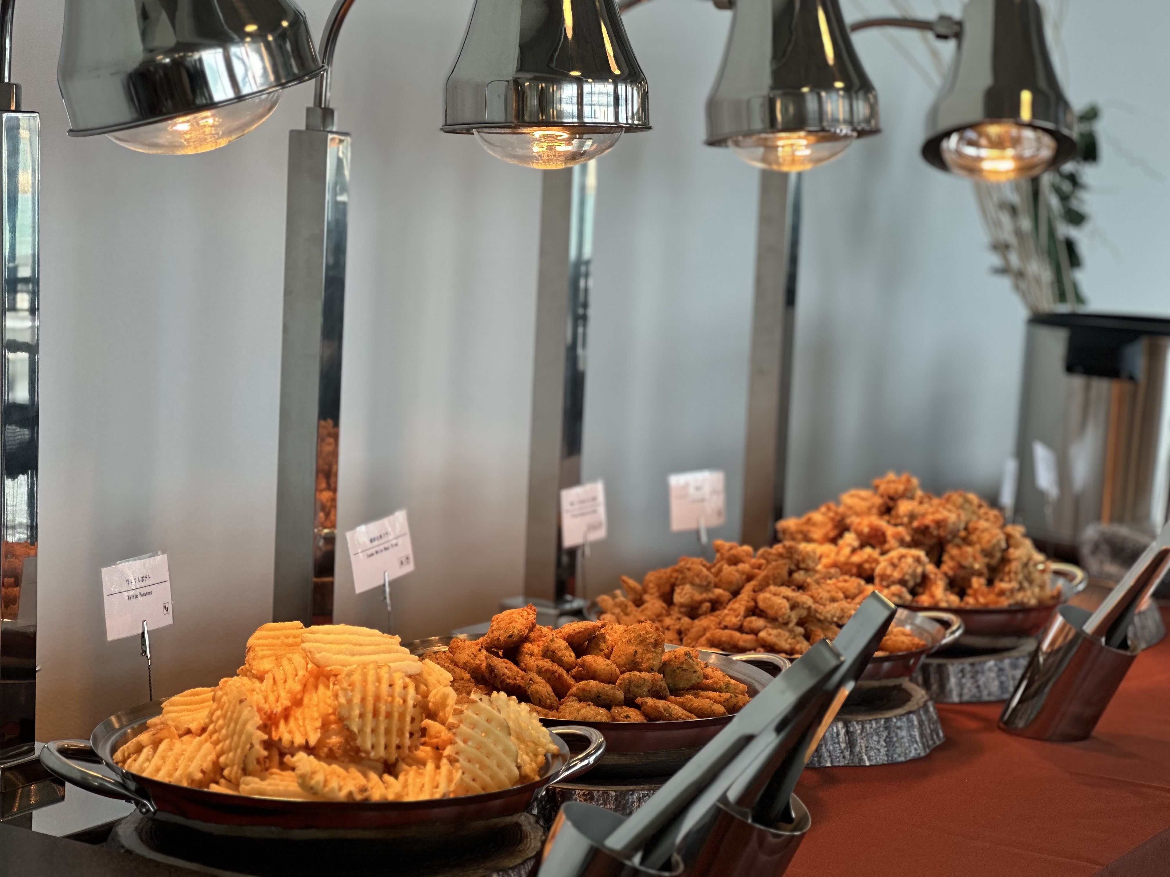 朝食ビュッフェ　