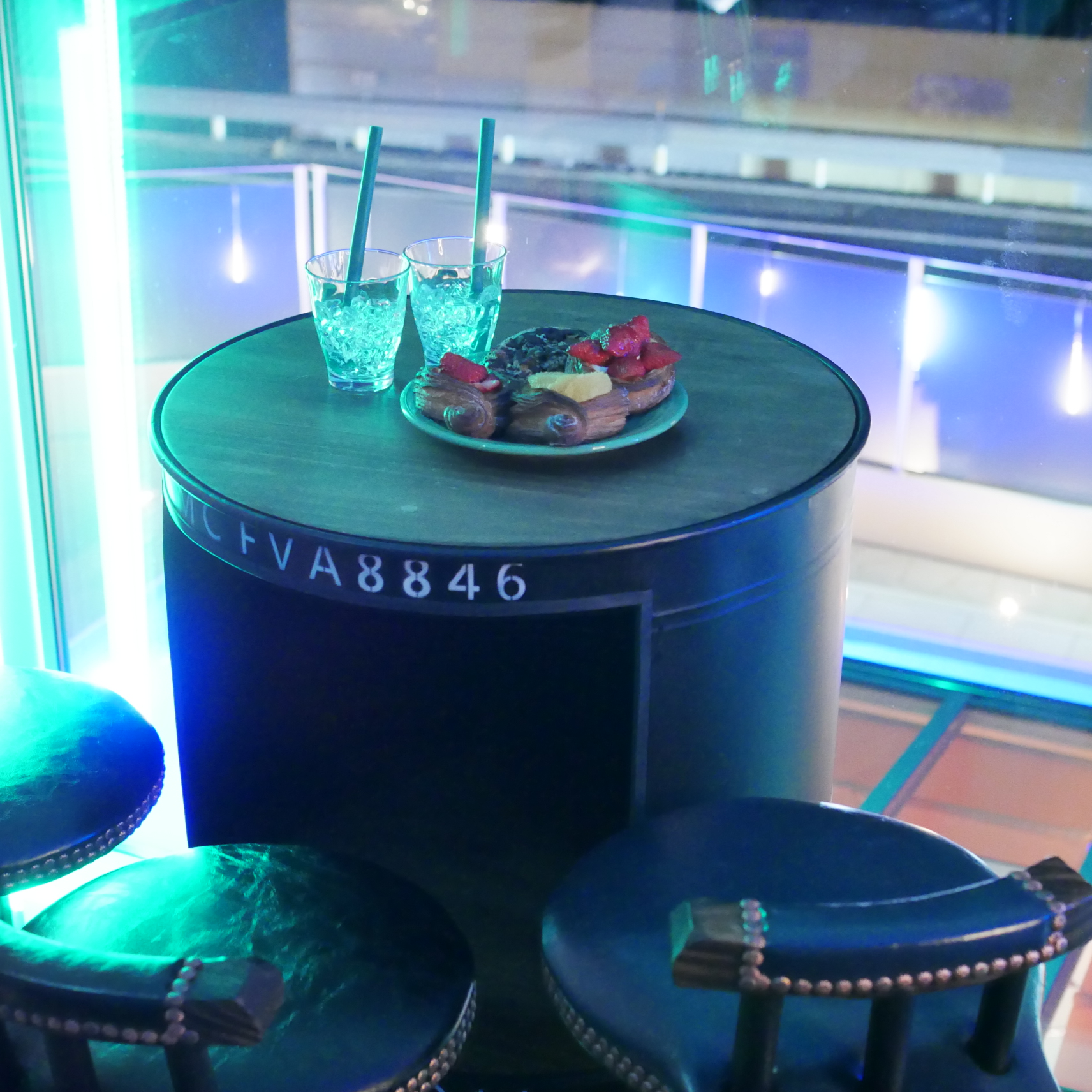 夜・2Fカウンター②