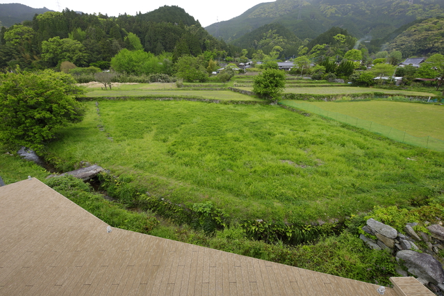 新館　テラスからの風景