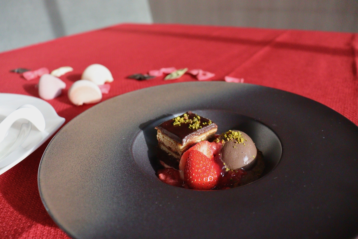 【レギュラー】ディナーコース付きプラン（夕・朝食付き）