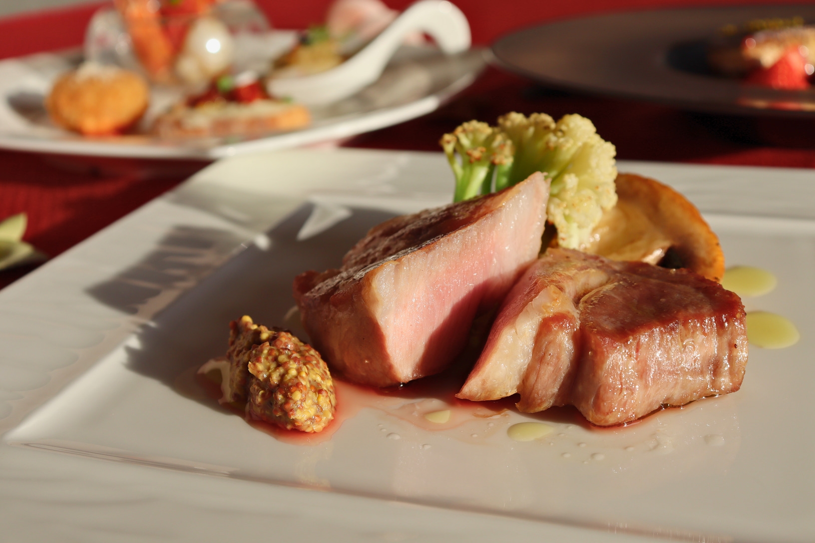 カジュアルに楽しむディナーコース付きプラン（夕・朝食付き）