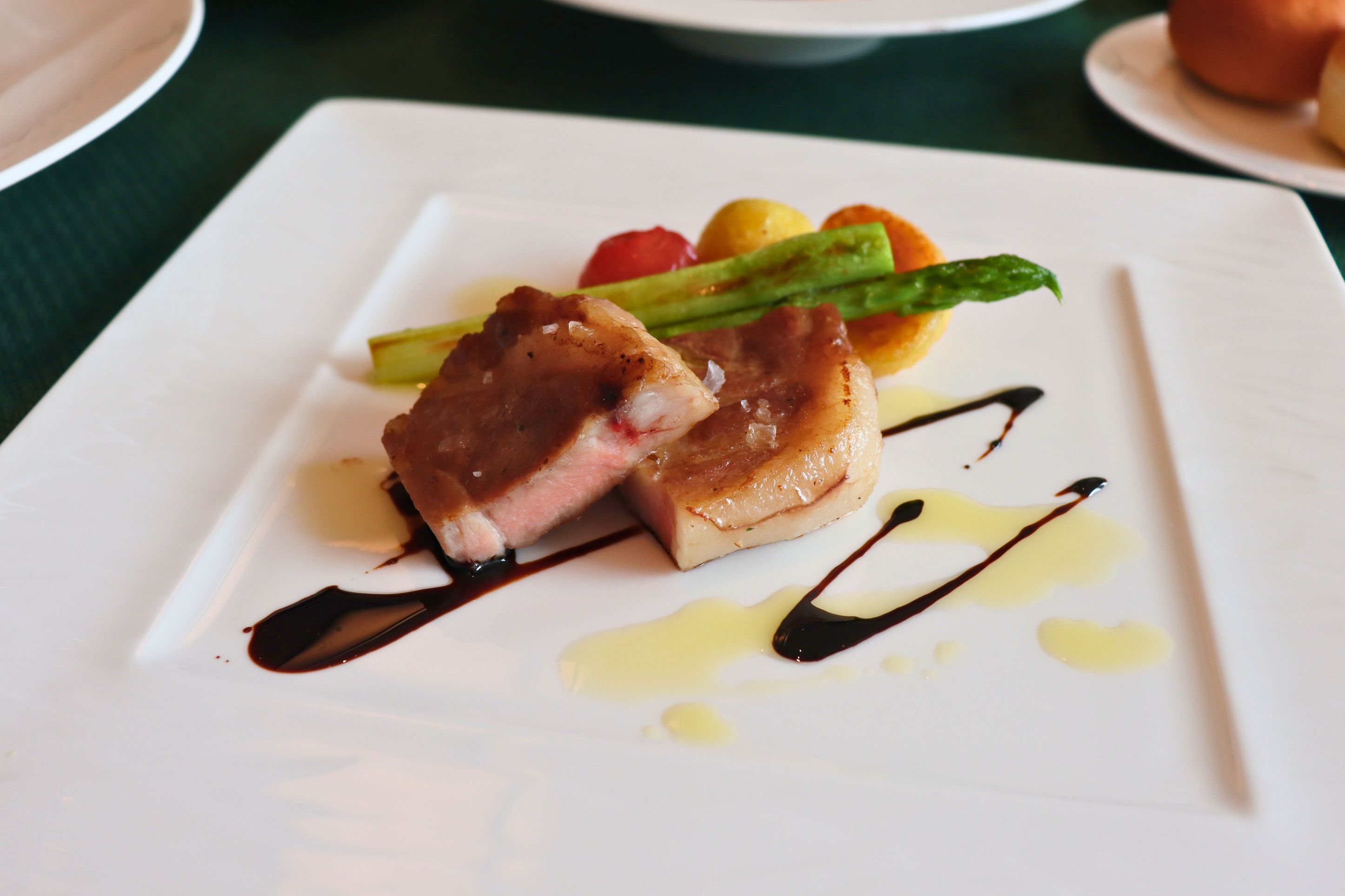 カジュアルに楽しむディナーコース付きプラン（夕・朝食付き）