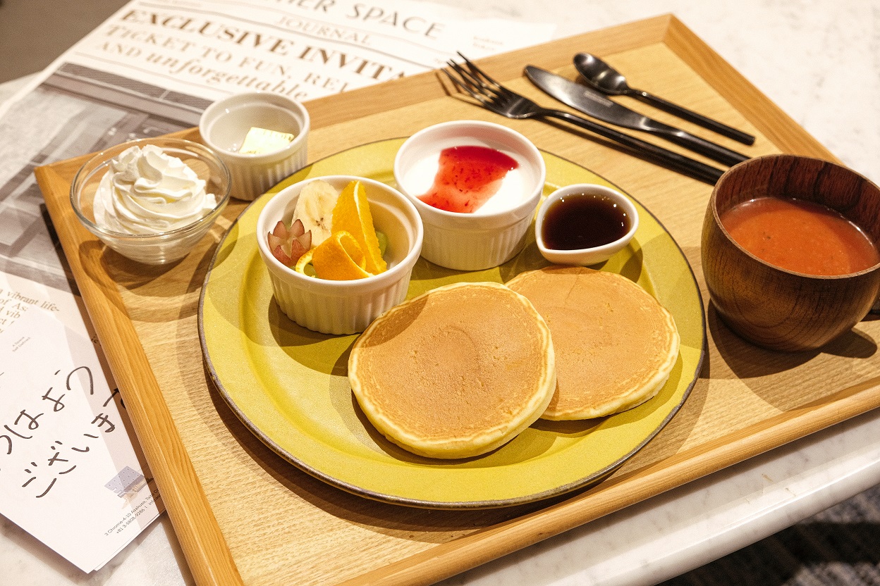 food002