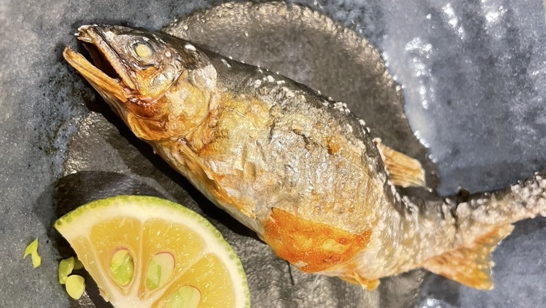 子持ち鮎ご賞味あれ！