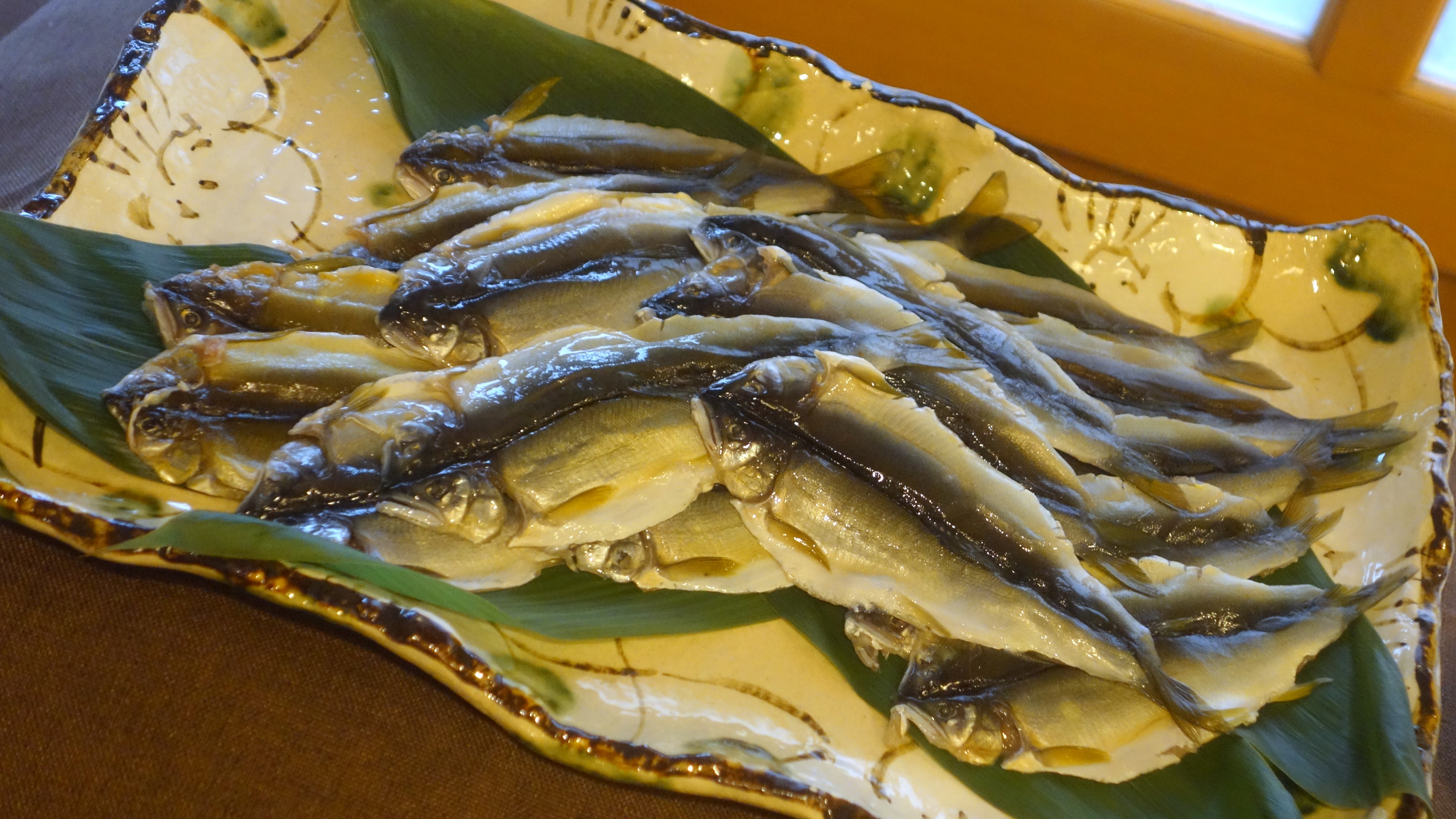 バイキング　炉端焼きメニュー　鮎の一夜干し