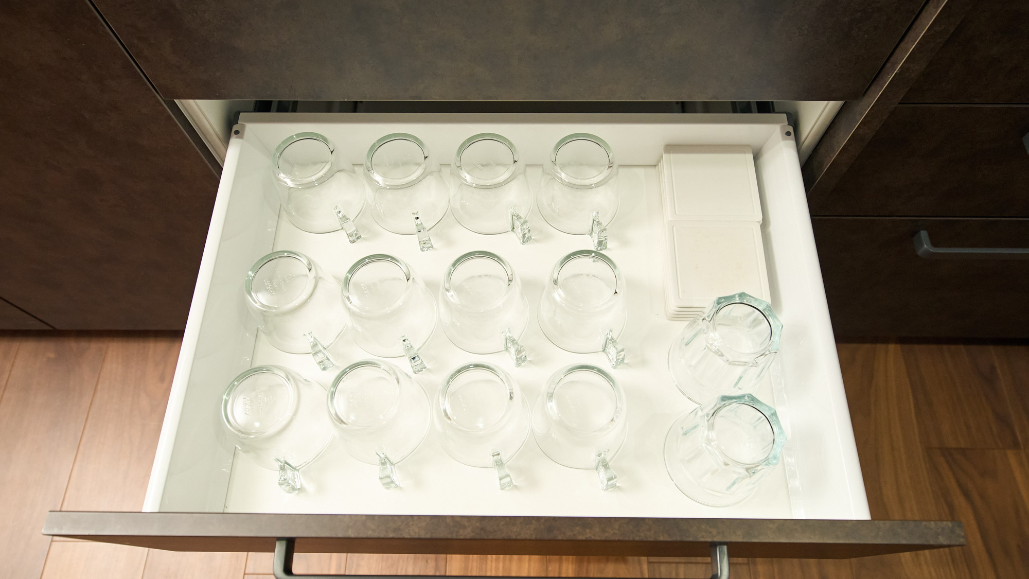 キッチン備品：マグカップ