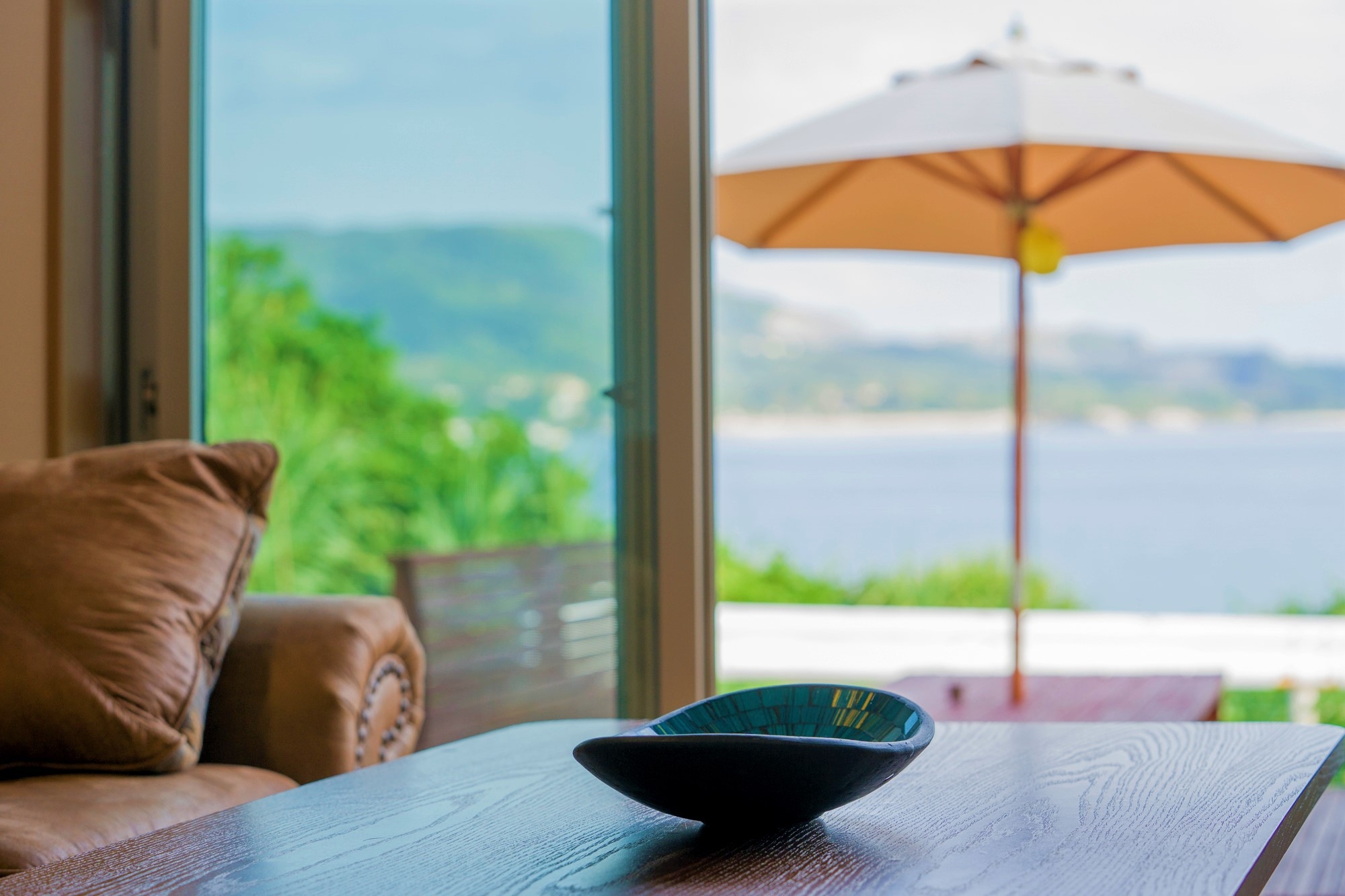 瀬底島の豊かな自然とキレイな海を楽しむオーシャンビュー貸別荘　B棟