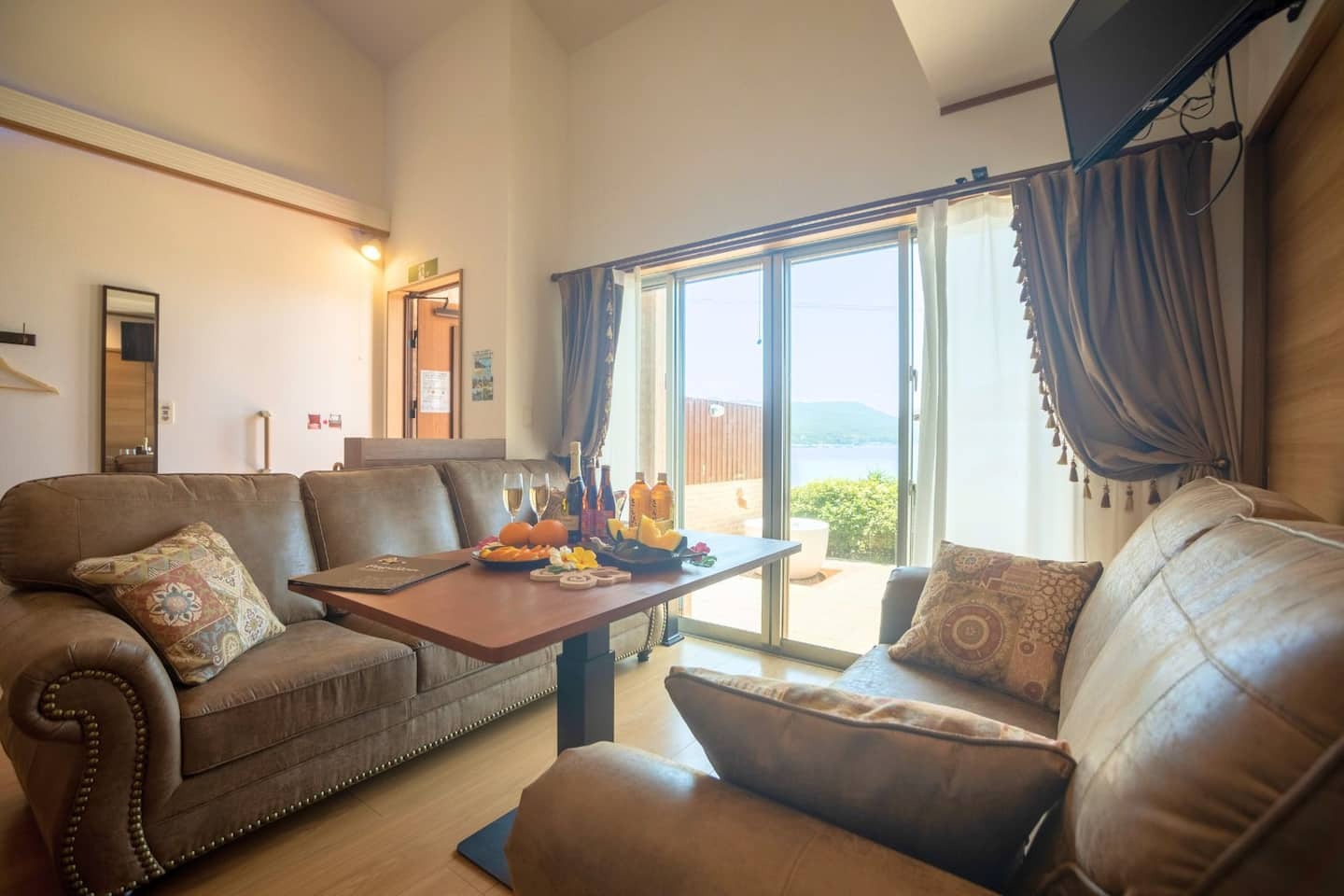 ・リビング(A棟)