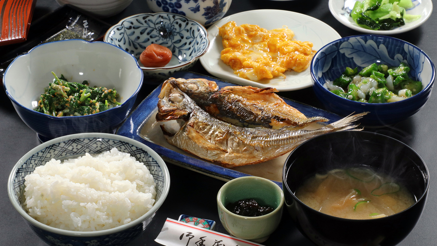 【朝食付】和洋日替り朝食！元町の宿でのんびり♪夕食はお好みで♪