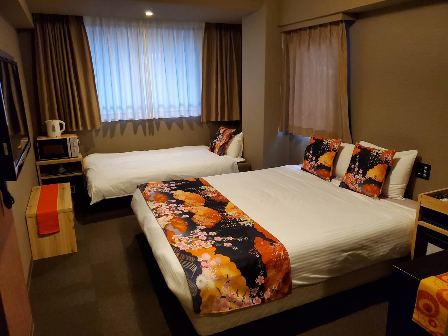 エコノミーダブルルーム一例