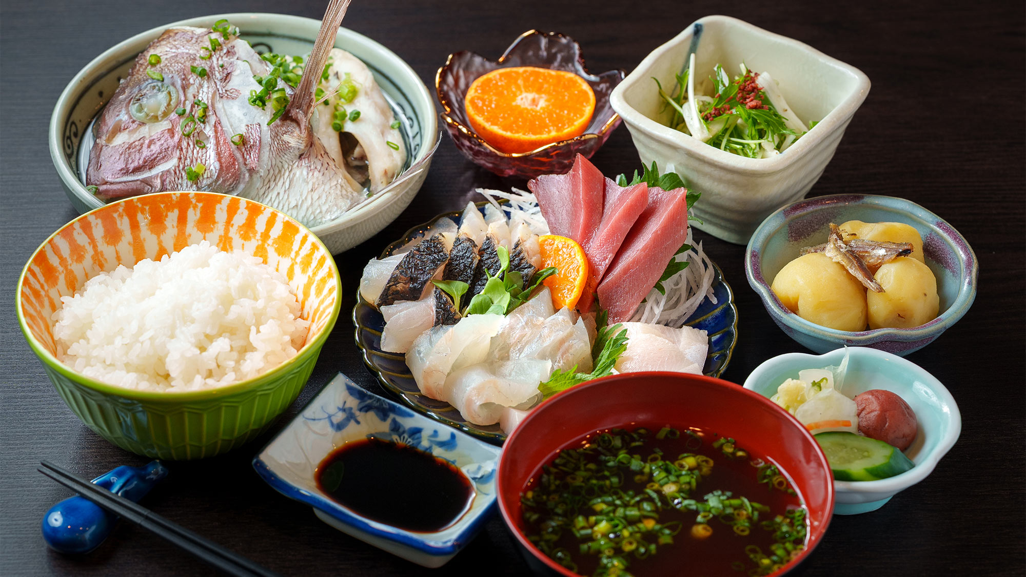 ・【夕食】大満足コース/前菜・刺身盛合わせ・ご飯・お汁　地の野菜や柏島近海の新鮮な魚を楽しめるお料理