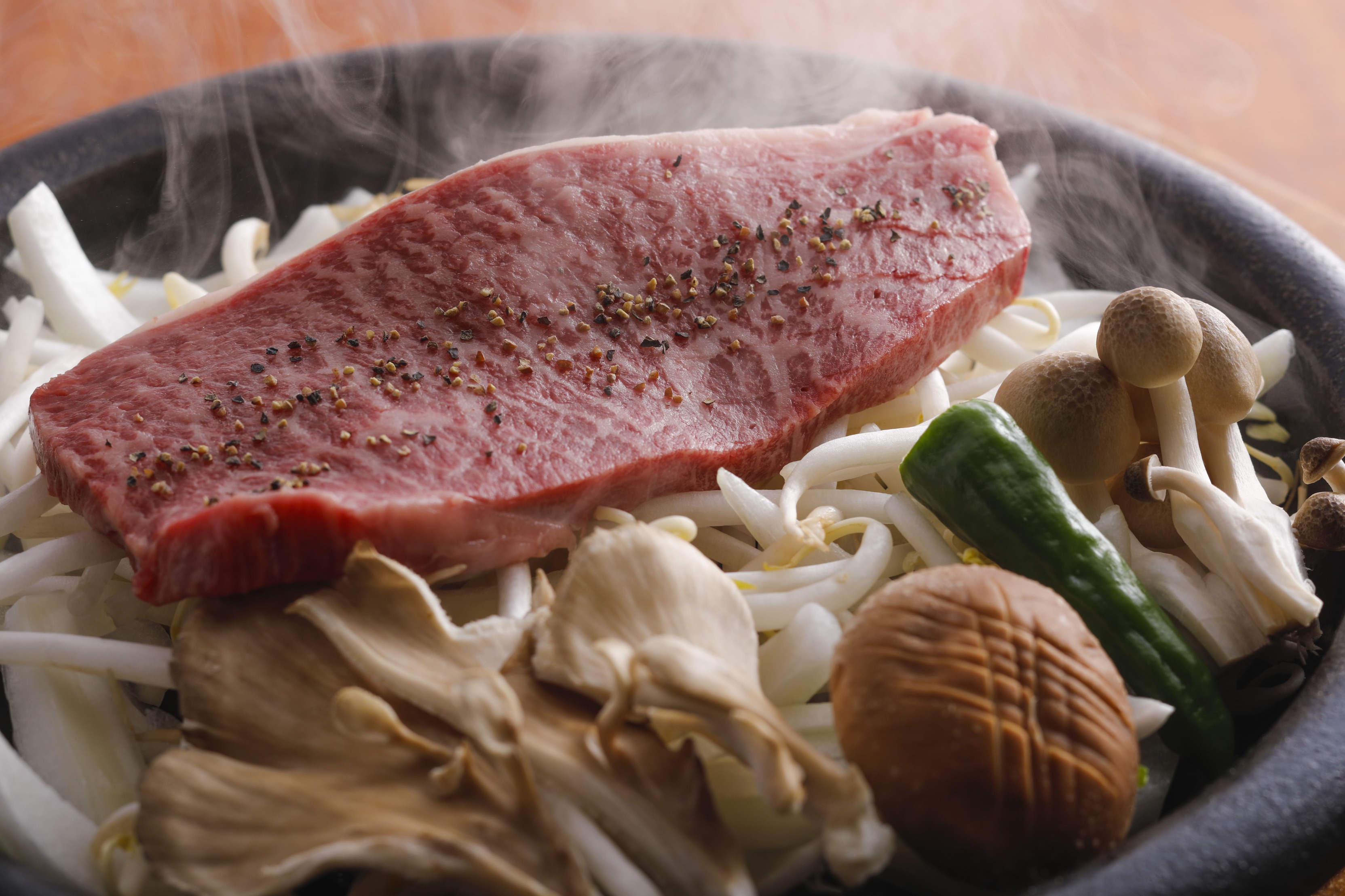 【朝夕食付】北坂卵の絶品卵かけ朝食＆淡路の旬を味わう9品コース｜淡路島の“おいしい”をまるごと味わう