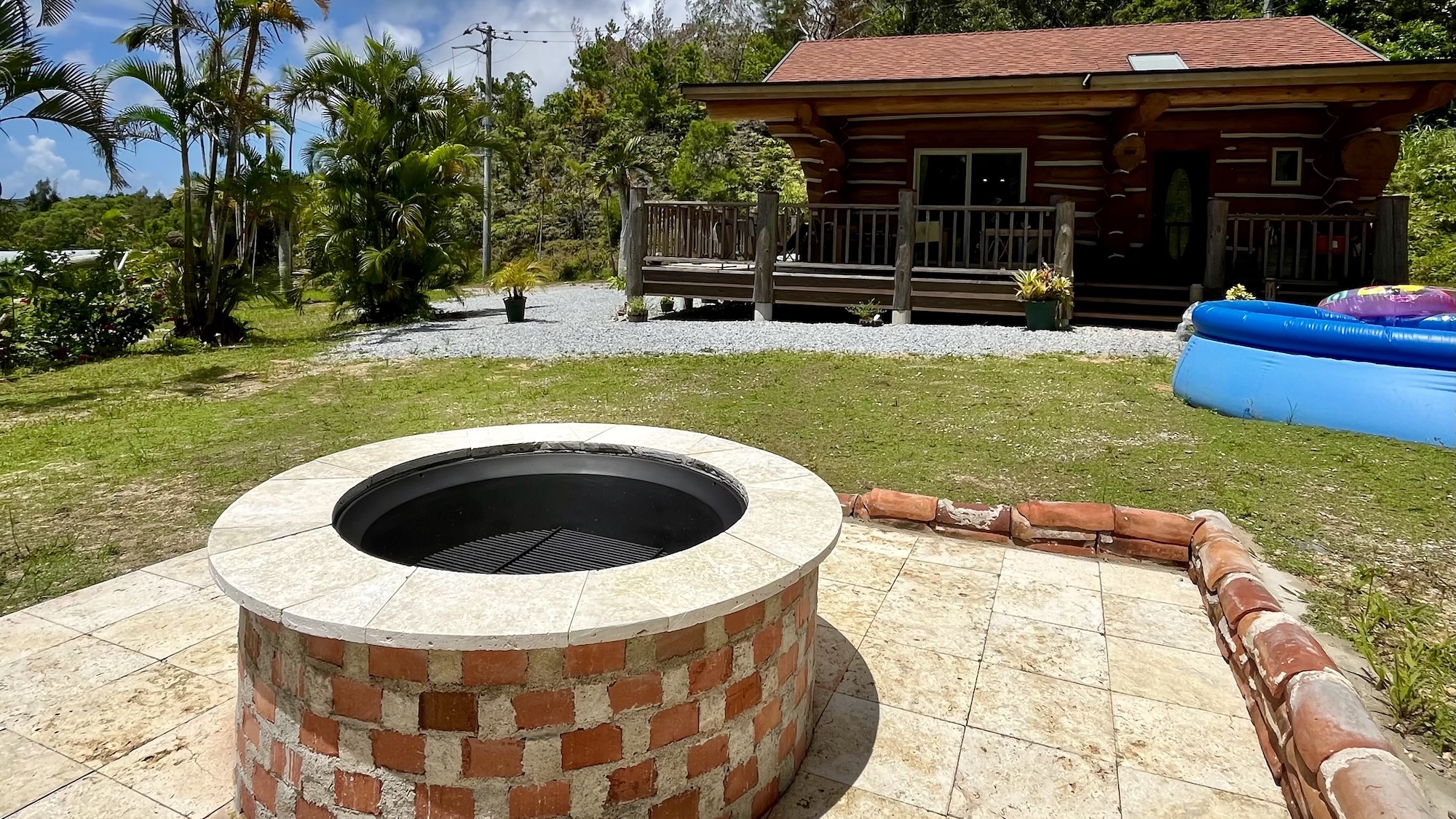 琉球石灰岩の焚き火台