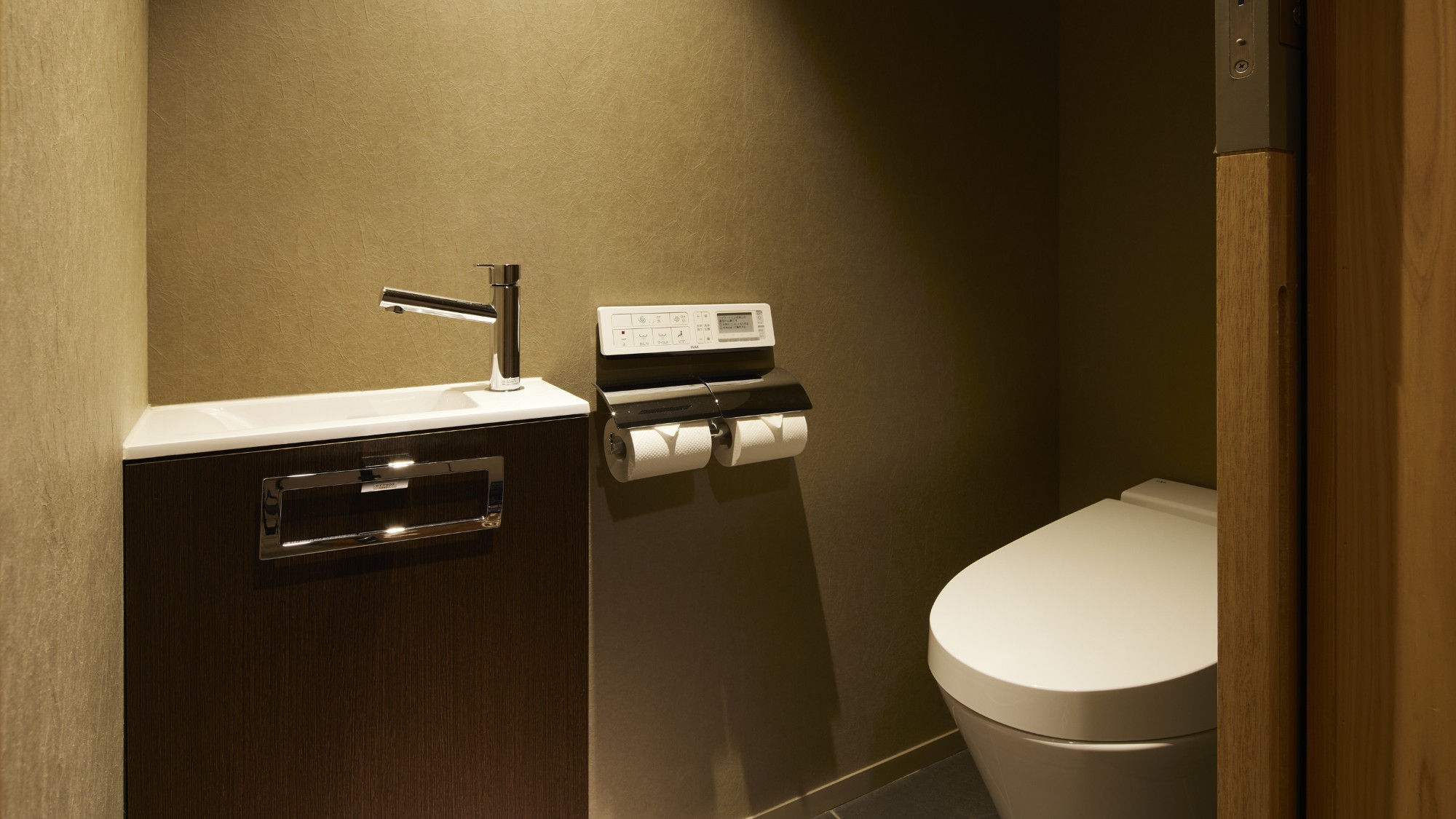 Superior 5 Beds スーペリア5ベッド