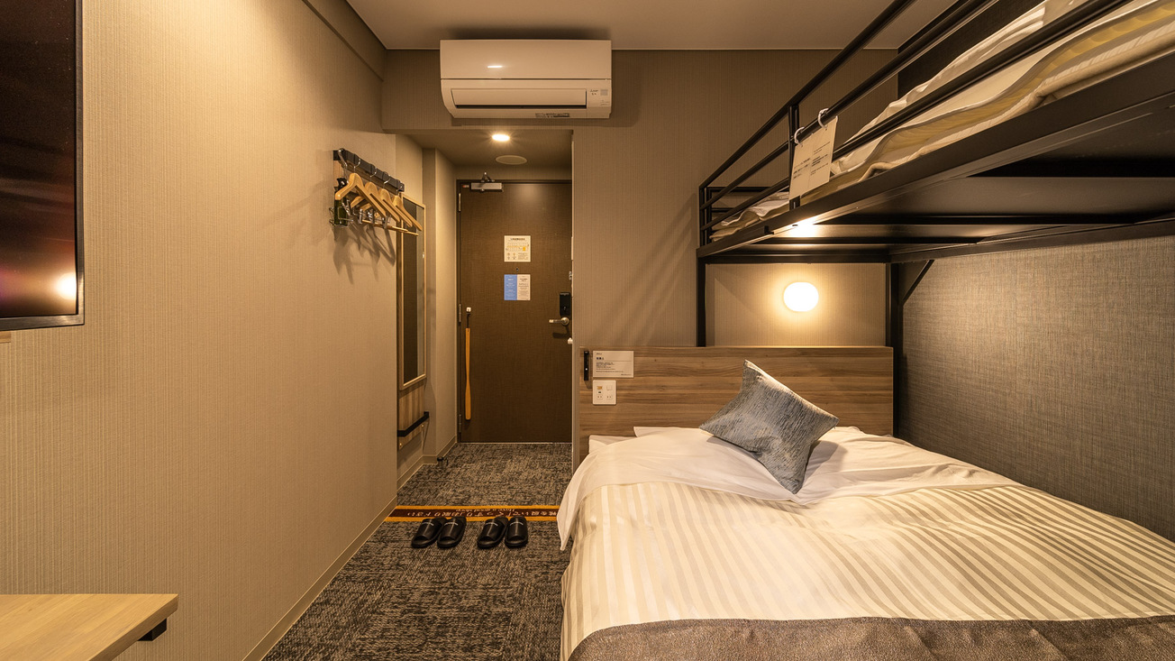 スーパールーム