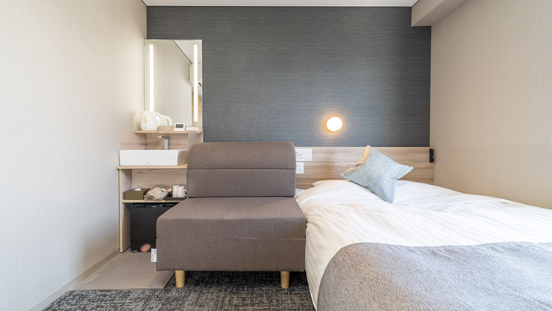 ソファでゆったりお寛ぎ頂けます