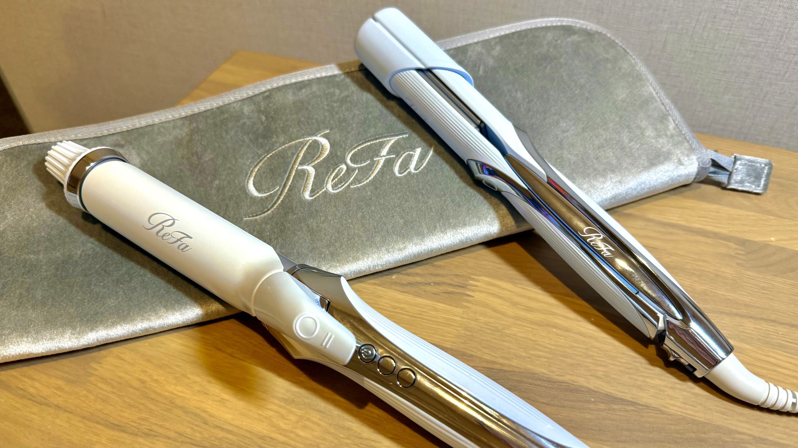 ReFaのヘアアイロンを2種類ご用意♪旅先でのヘアスタイリングも安心