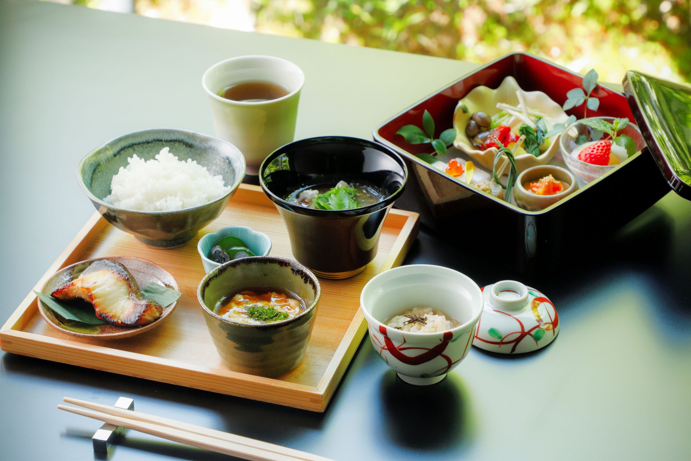 【レストランクレジット付】10，000円分レストランクレジット、紫翠ならではのご朝食付き