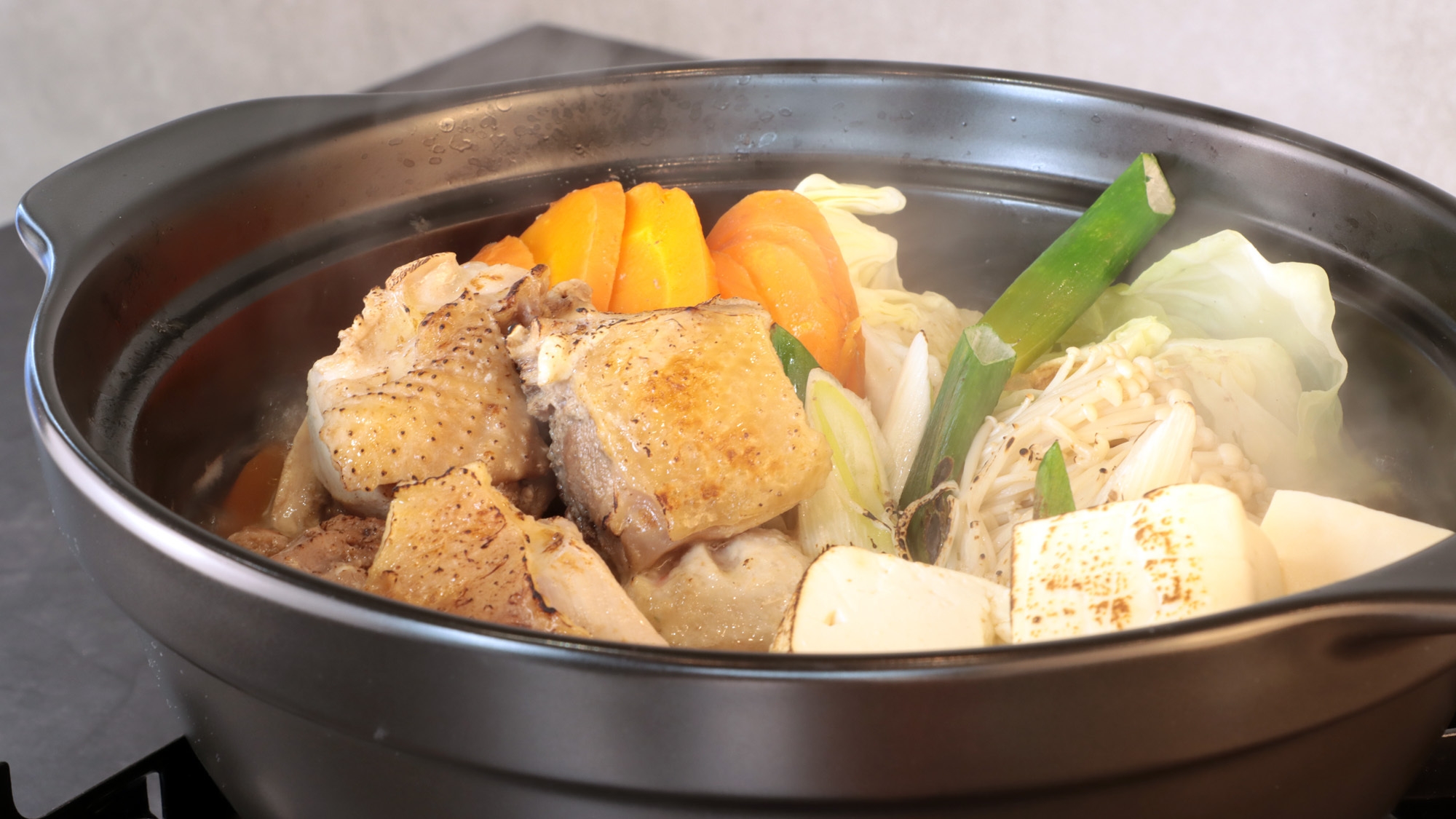 【ペット同伴OK】＼天草大王の旨味たっぷりお鍋／みんなでわいわい♪天草大王骨付き肉のお鍋セット付