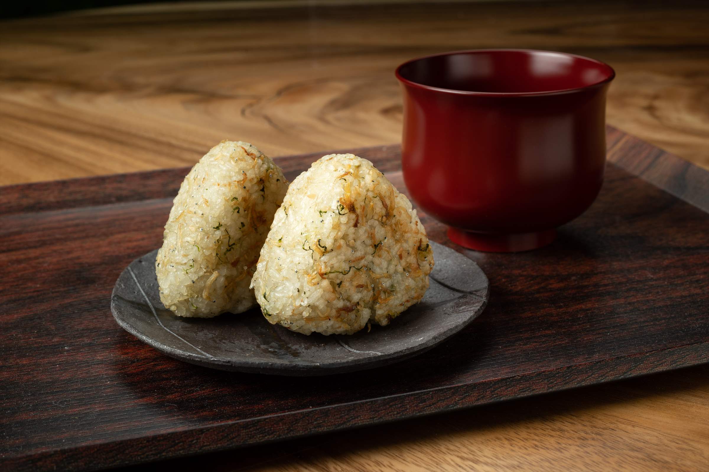 じゃこ入り焼きおにぎり（汁物付き） 