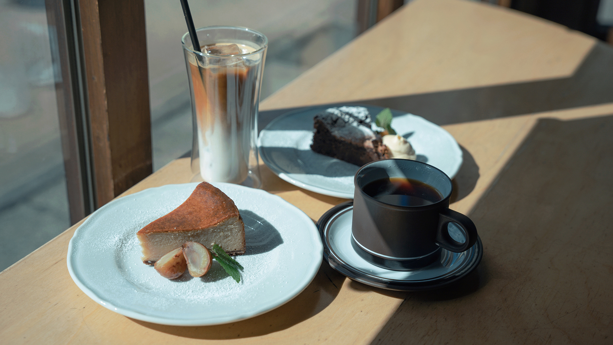 【COMMA,COFFEE STAND】季節の食材を使ったスイーツも人気です。