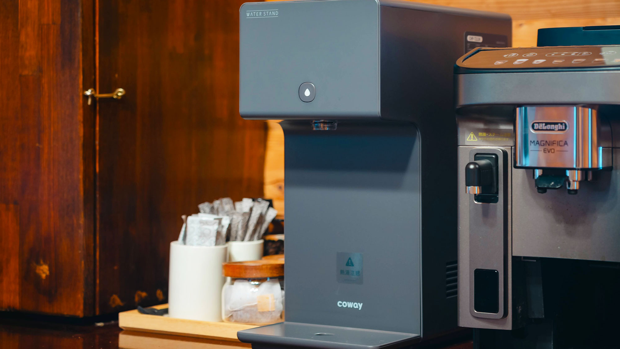 【LuluTerrace】お好みの温度で冷水・温水を抽出できるウォータースタンドを導入いたしました。