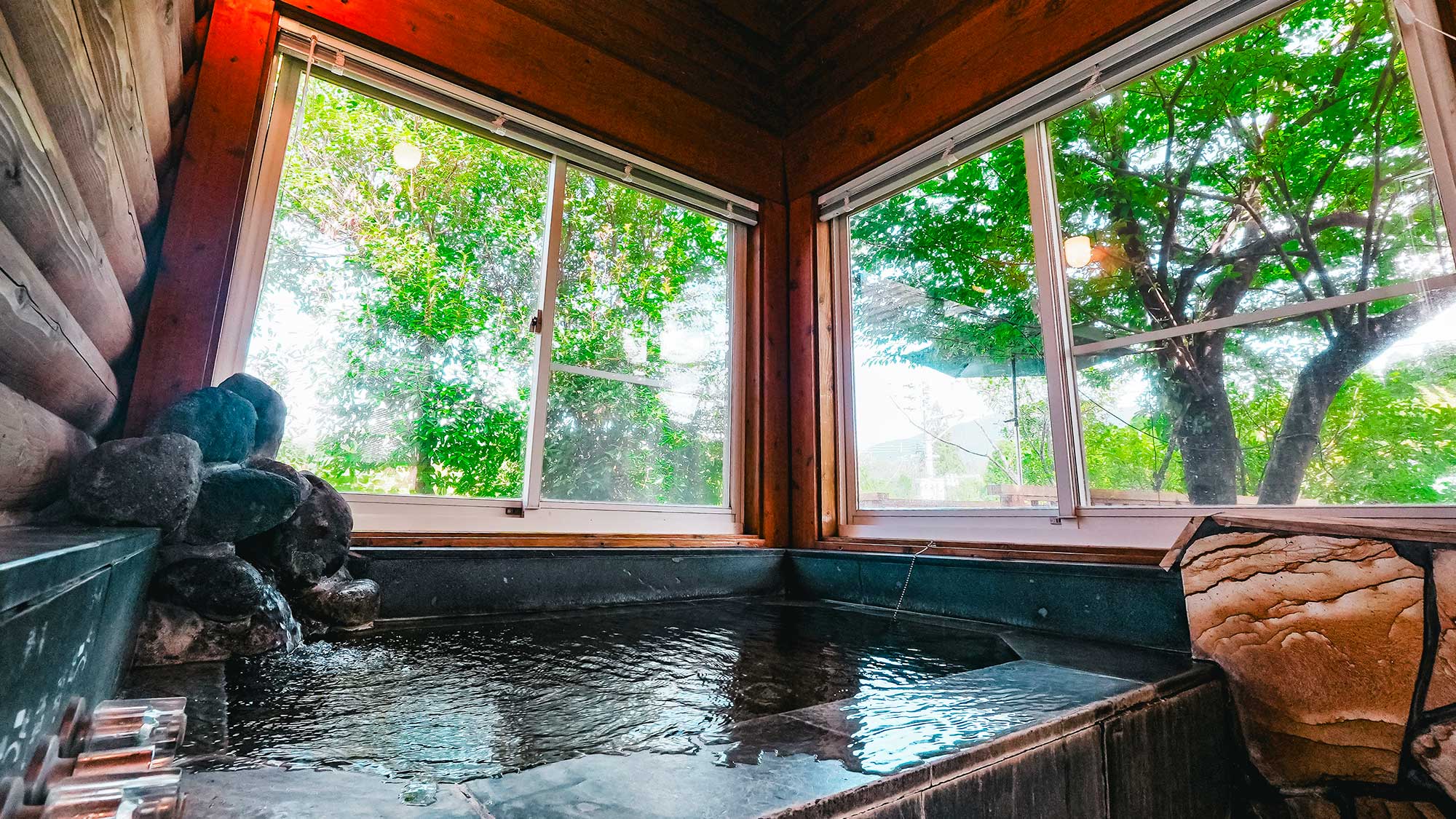 【Marigold】ご自身でお好きな湯加減に調整して、滞在中は何度でも湯あみをお楽しみください。