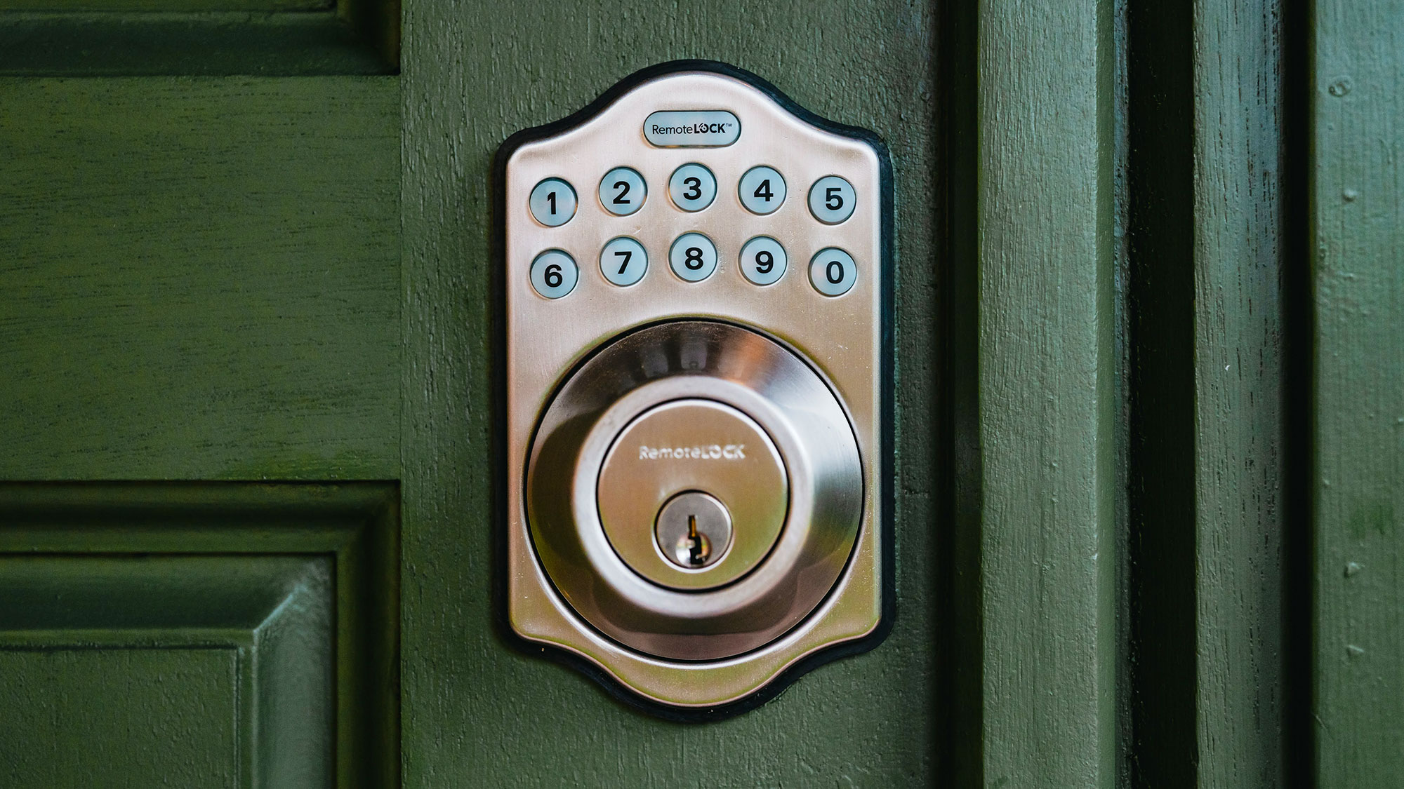 【LuluTerrace】非接触型のモバイル（スマホ・タブレット）対応のスマートチェックインを導入。