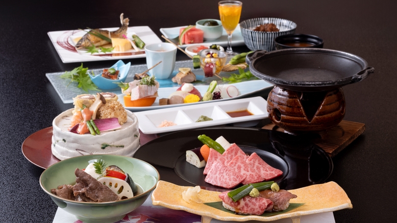 【特選飛騨牛会席”夏”/1泊2食】岐阜の逸品「A5飛騨牛」を満喫〜にじみ出る甘さ、とろける肉質〜