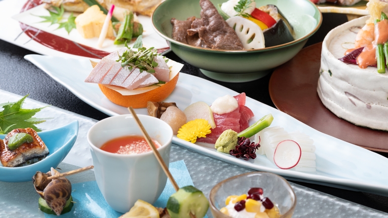 【特選飛騨牛会席”夏”/1泊2食】岐阜の逸品「A5飛騨牛」を満喫〜にじみ出る甘さ、とろける肉質〜